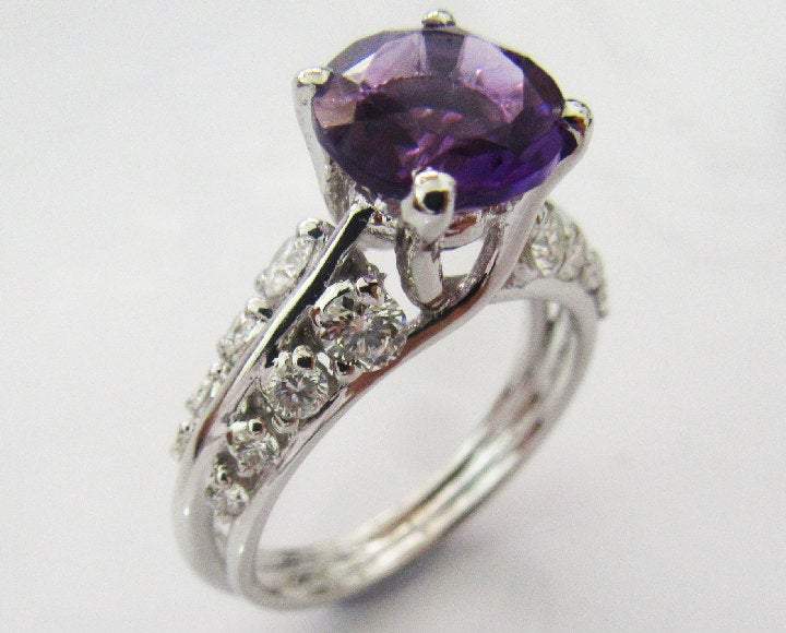 Gold ring Amethyst Ring Engagement Ring Purple color 18K White Gold  set with 0.88 ct. VS Diamonds