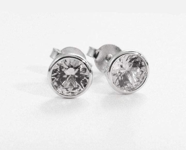 Gold Earrings Stud Earrings 18K White Gold Natural White Sapphire Earrings Earrings 0.54 carat Round Brilliant cut