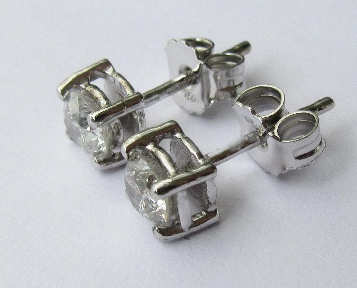 Diamond Studs 0.80 carat Diamond Earrings Stud Earrings 14K White gold Solitaire Earrings Round Brilliant for Valentines