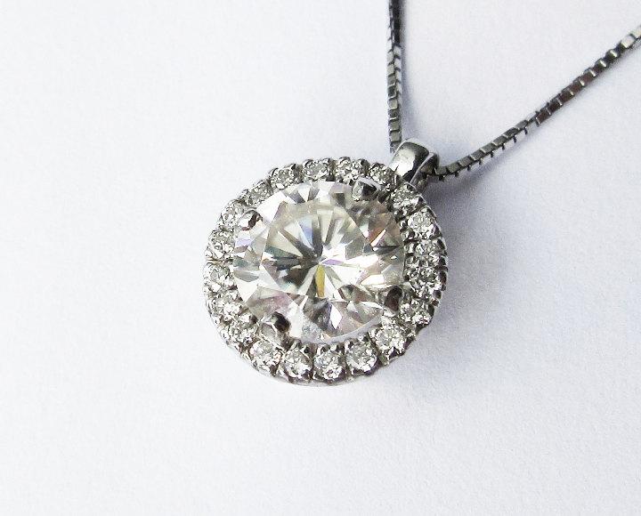 Pendant 14K White Gold Moissanite Diamond Halo Pendant with Chain Minimalist pendant