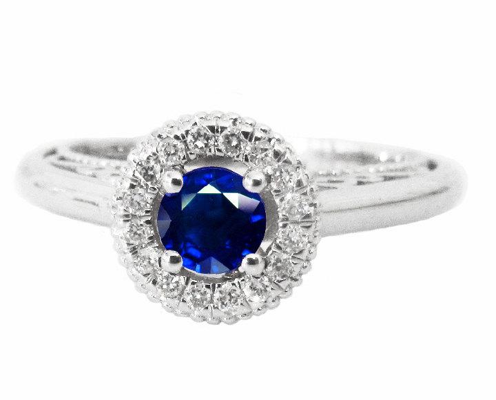 Gold ring Sapphire Ring Halo Engagement Ring 18K Gold with D-E VVS Diamonds