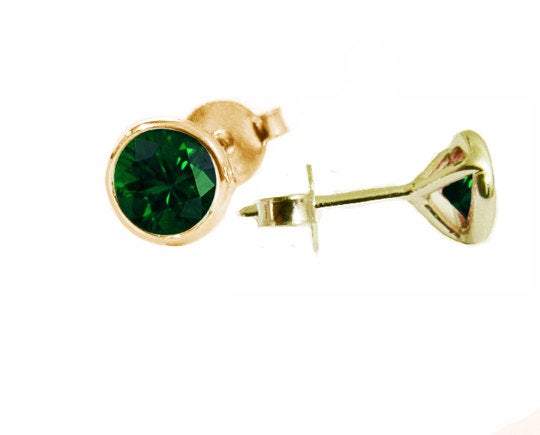Bridesmaids Gift for Her Gold Earrings Gold Earrings Emerald Earrings Emerald studs Stud Earrings 18K Gold 5 mm