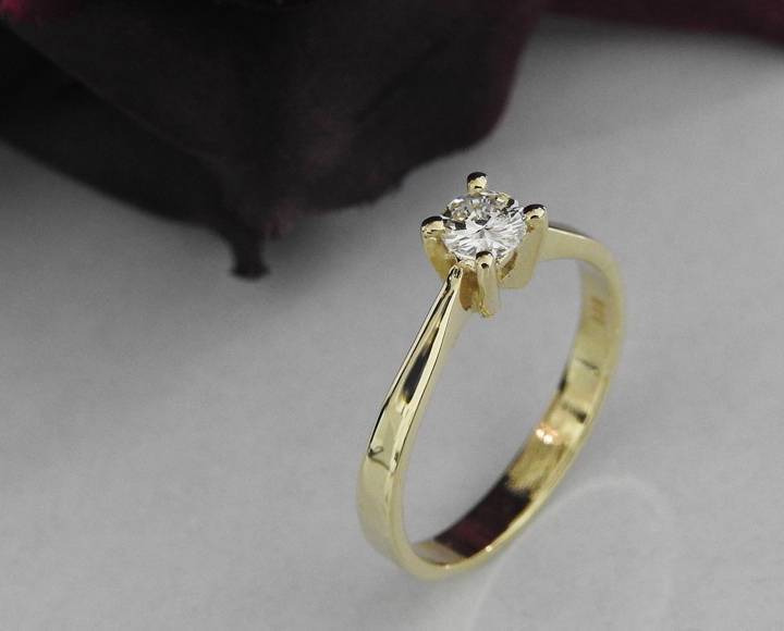 Diamond ring Wedding Gift, Unique Solitaire Ring Celtic Ring 14K Yellow Gold Classic | Wedding | Anniversary | Bridal | Promise Ring