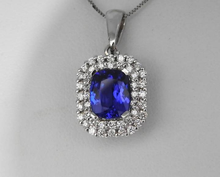 Tanzanite Pendant, Tanzanite Pendant Necklace, Tanzanite Necklace Gold, Purple Pendant, Beautiful Pendant, Cluster Pendant Necklace