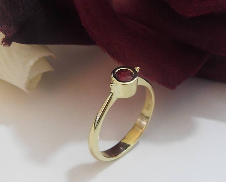 Ruby Engagement Ring Solitaire Ring Minimalist Ring Bezel set in 14K Yellow gold July Birthstone