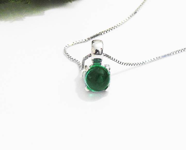 Green necklace Green pendant Agate Necklace Agate Pendant Birthday gift 5mm  Cabouchon Cabouchon necklace, 14K gold incl 16.5" chain - Lianne Jewelry