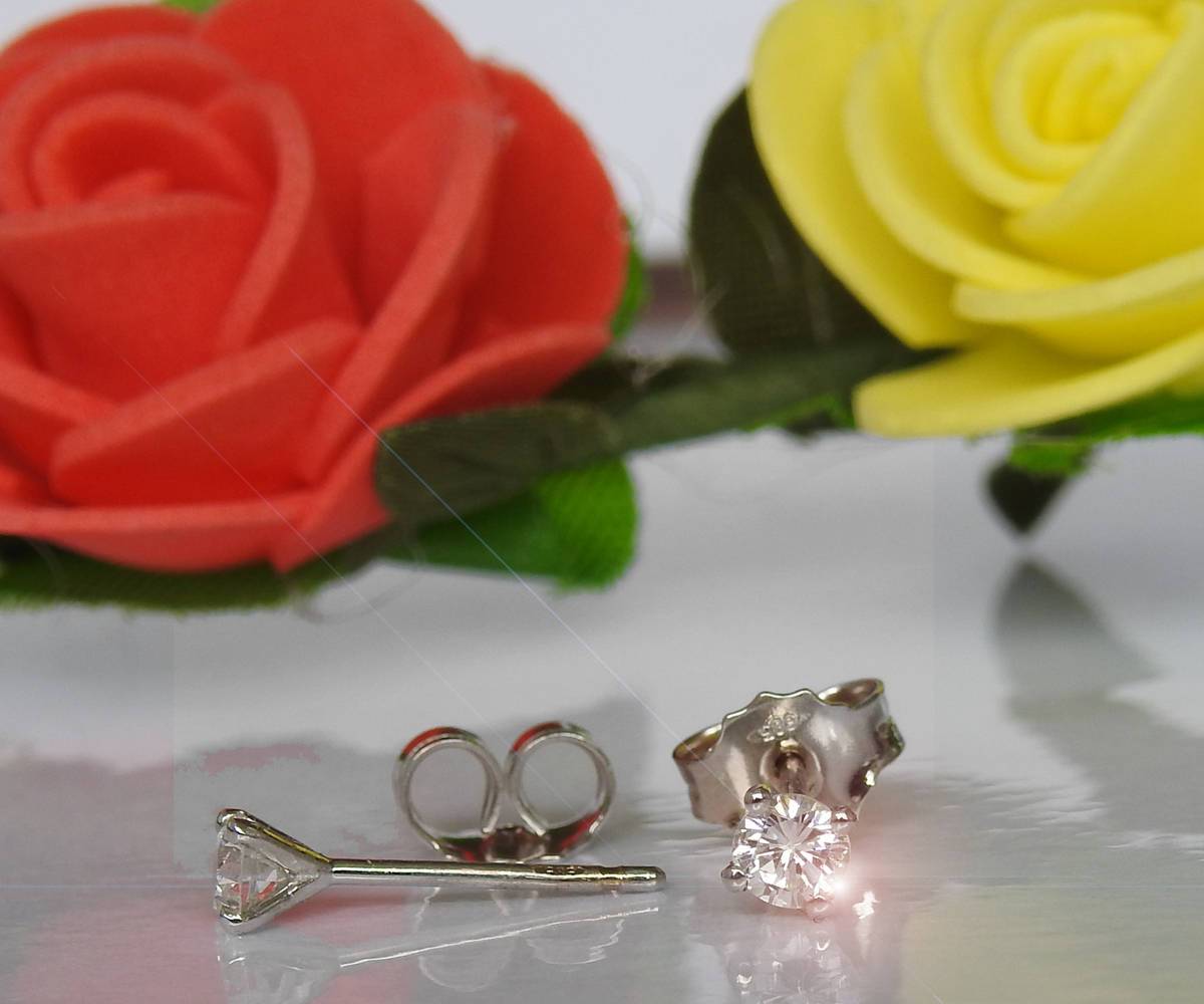 18K gold Earrings Diamond Earrings Celtic Earrings Stud Earrings Studs 18K White or Yellow gold  Martini Earrings Diamonds 0.38 ct - Lianne Jewelry