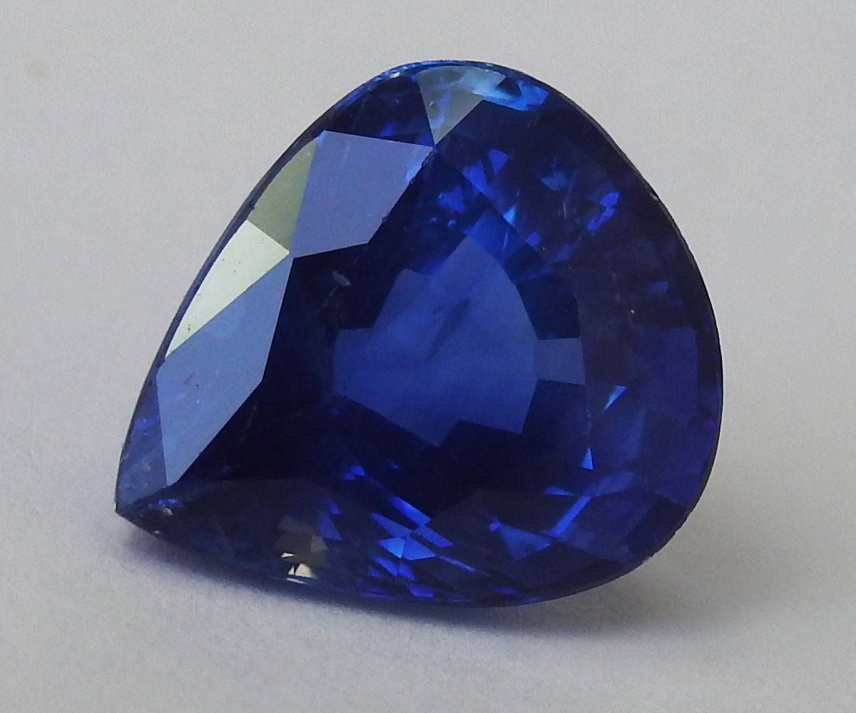 Pear Sapphire Loose Gemstone Blue Sapphire  Certified by GIA 6.45 ct Pear Shape Genuine Sapphire for Gemstone Collectors