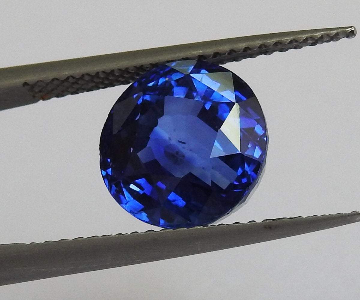 Round Blue Sapphire 9mm Gemstone Certified by GIA 5.32 carat Round Brilliant cut Genuine Sapphire for Gemstone Collectors or Valentines Gift