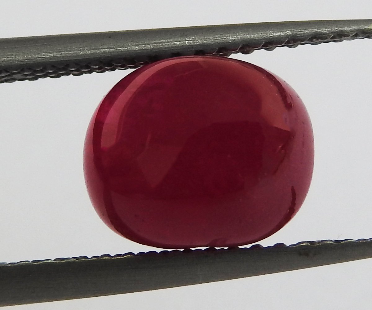 Ruby Cabochon Red Gemstones Oval cut 4 carat for Unique Ruby Engagement Ring Certified by GIA Genuine Ruby for Gemstone Collectors Christmas