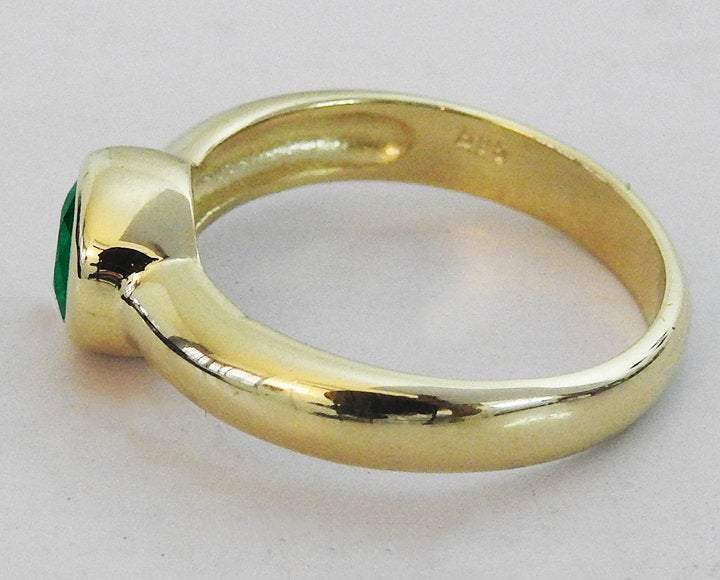 Solitaire Emerald Ring Chatham Emerald Halo Ring Anniversary Ring Bezel set Green stone in 14K Yellow gold February Birthstone