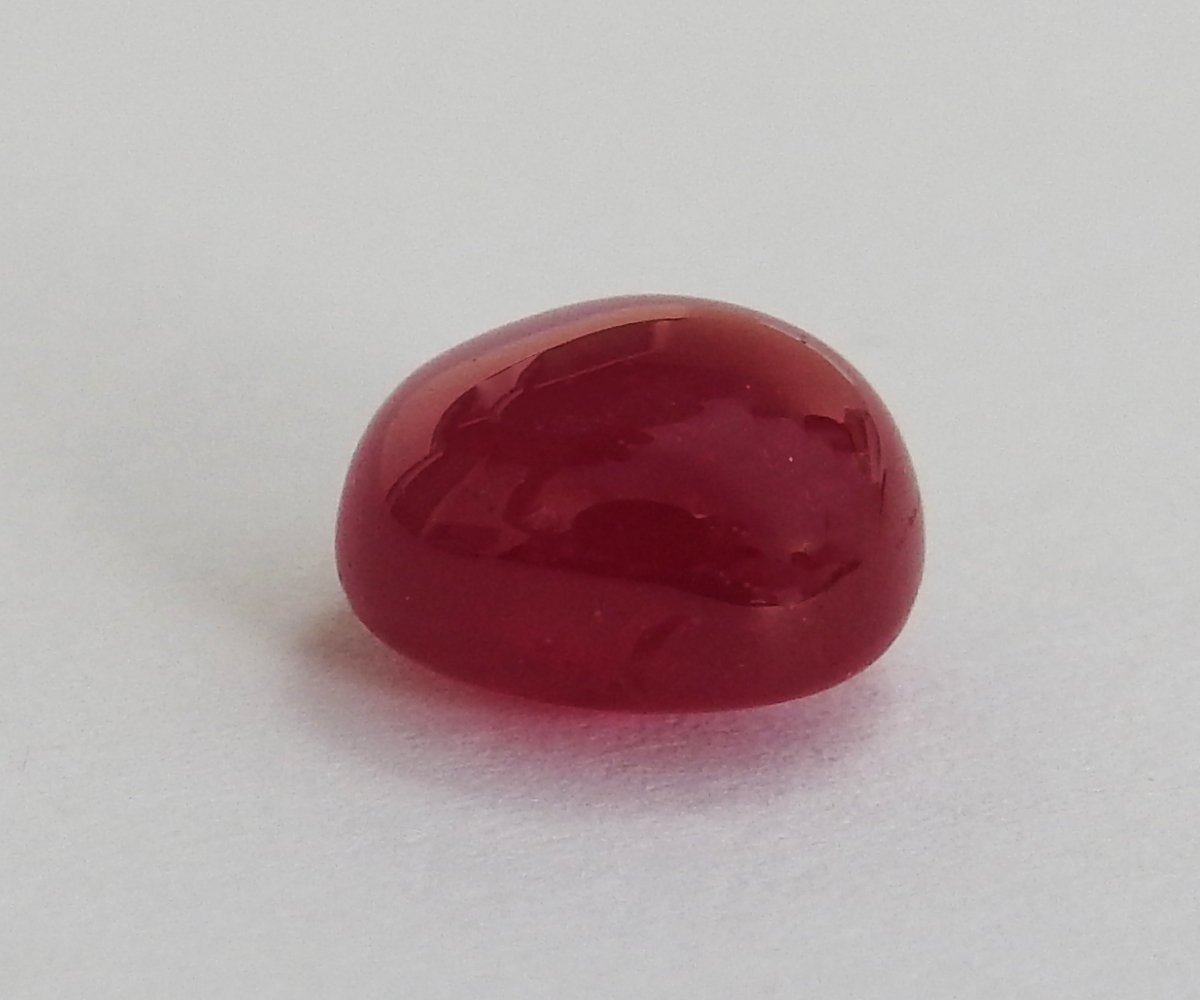 Ruby Cabochon Red Gemstones Oval cut 4 carat for Unique Ruby Engagement Ring Certified by GIA Genuine Ruby for Gemstone Collectors Christmas