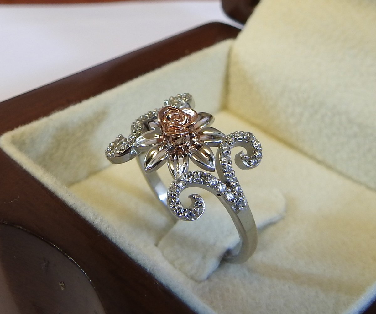 Curved Flower Leaf Ring Two Tone Rose & White Gold